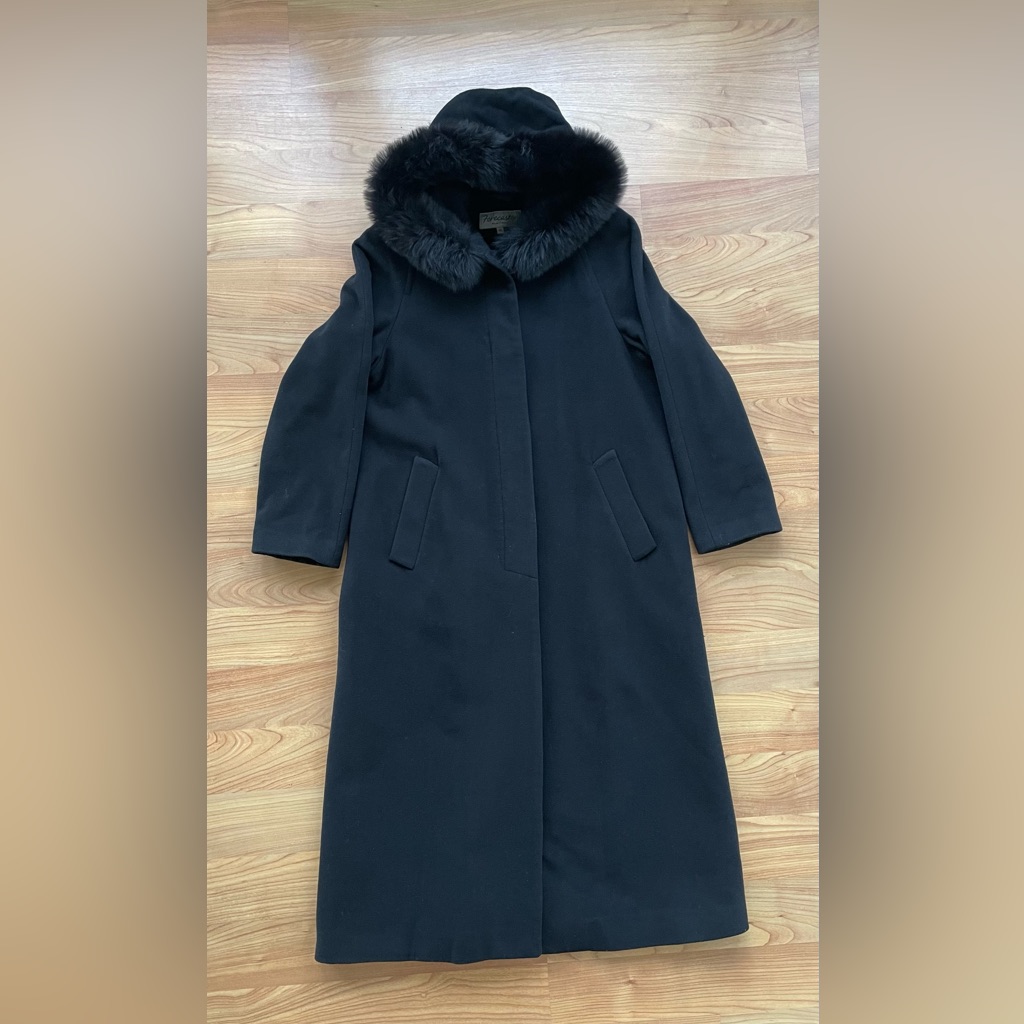Forecaster Platinum Women’s 12 Cashmere Wool Blend Real Fox Fur Hood Long Coat